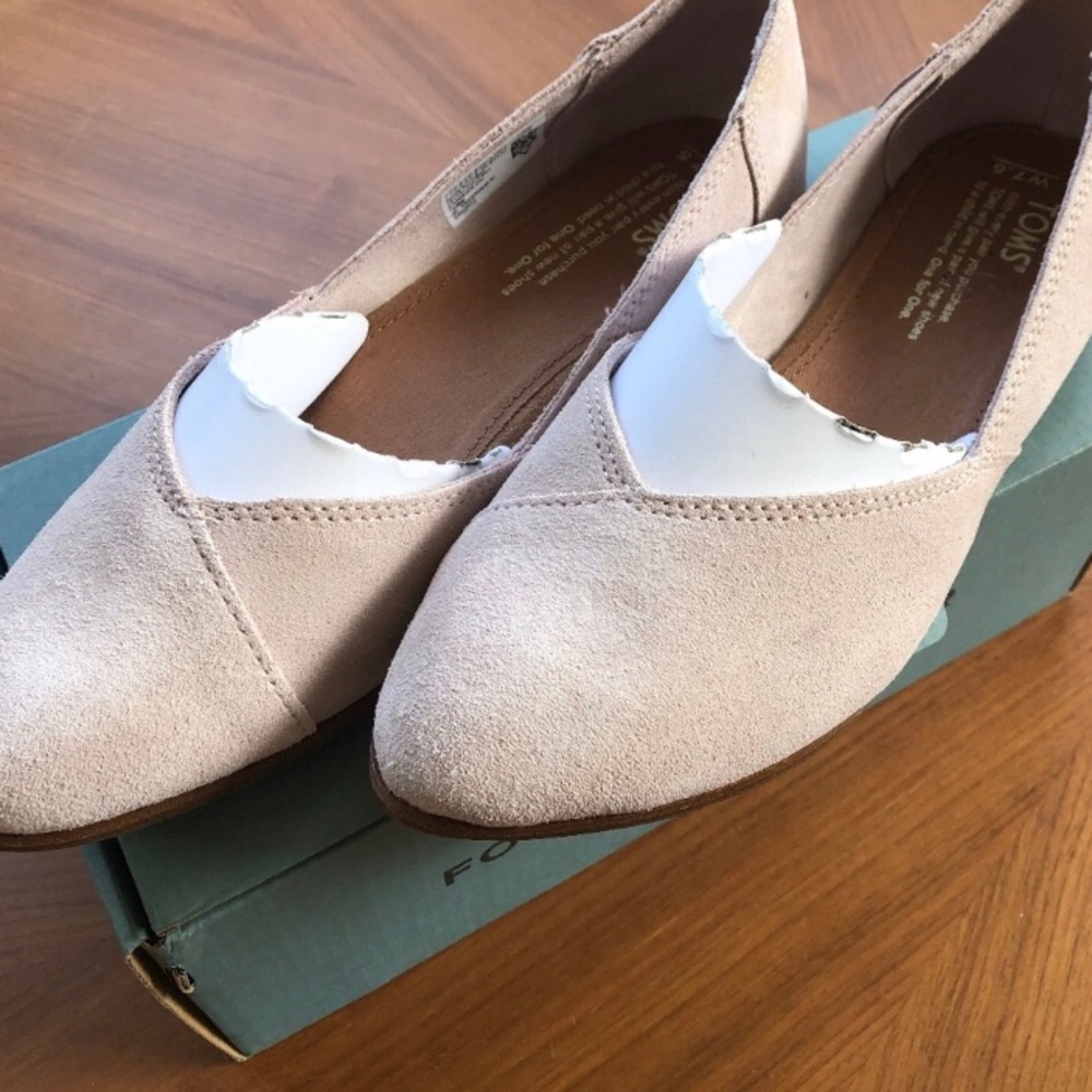 BLACK FRIDAY SALE 🖤 Julie Suede Toms Flats